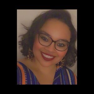 Meet your Posher, Francisca